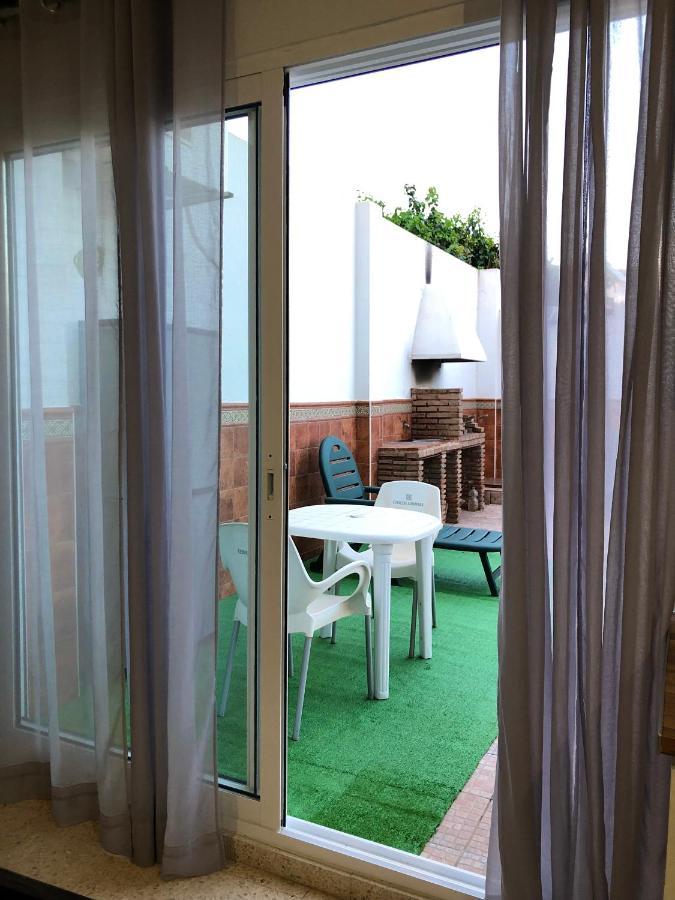 Apartamento Con Piscina En Ciudad Jardin Malaga Exterior photo